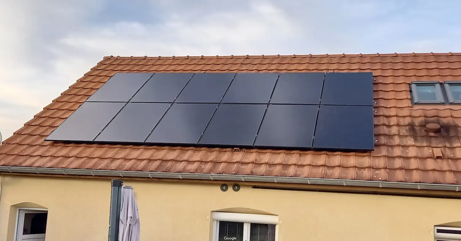 Pose de panneaux solaires photovoltaïques en Finistère